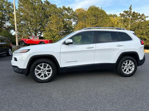 2018 Jeep Cherokee Latitude Plus