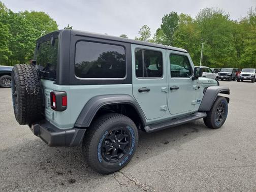Earl Clearcoat 2023 Jeep Wrangler 4xe Base