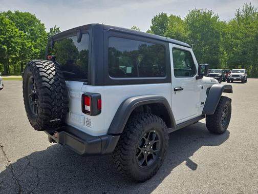 Bright White Clearcoat 2026 Jeep Wrangler Willys