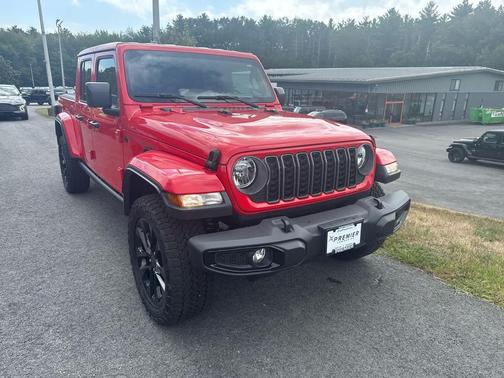 2025 Jeep Gladiator Nighthawk