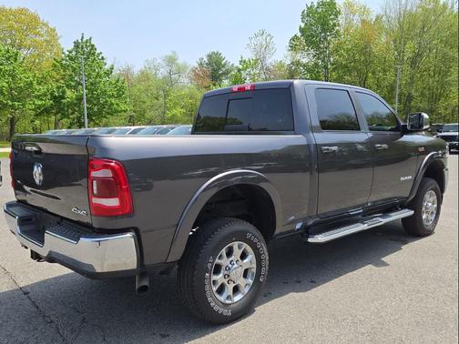 Granite Crystal Metallic Clearcoat 2022 RAM 2500 Laramie Crew Cab 4x4 6'4' Box