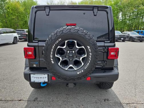 Black Clearcoat 2023 Jeep Wrangler 4xe Rubicon