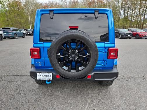 Hydro Blue Pearlcoat 2023 Jeep Wrangler 4xe Sahara