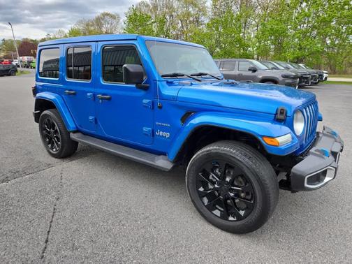 Hydro Blue Pearlcoat 2023 Jeep Wrangler 4xe Sahara