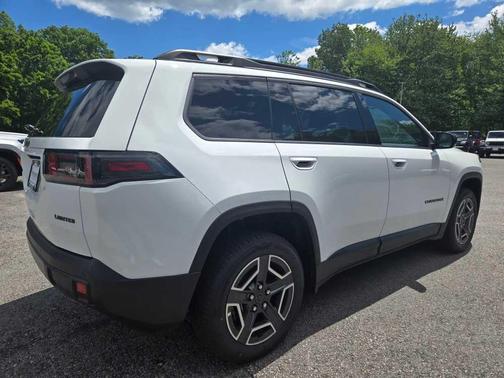 Bright White Clearcoat 2026 Jeep Cherokee Limited
