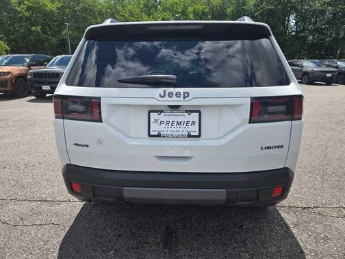 Bright White Clearcoat 2026 Jeep Cherokee Limited