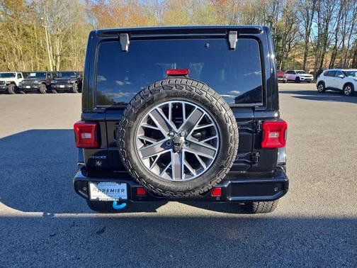 Black Clearcoat 2024 Jeep Wrangler 4xe High Altitude