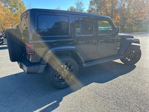 2022 Jeep Wrangler Unlimited 4xe Sahara