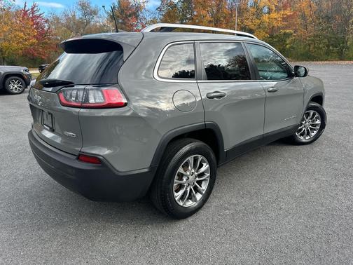 2021 Jeep Cherokee Latitude Plus
