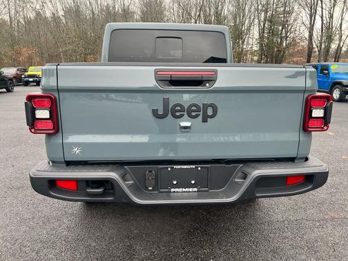 2026 Jeep Gladiator Sport S