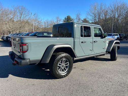 2026 Jeep Gladiator Mojave 4x4