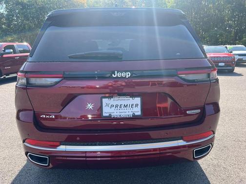 2025 Jeep Grand Cherokee Summit