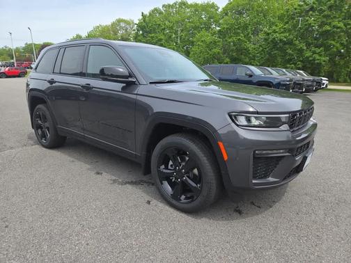 Baltic Gray Metallic Clearcoat 2026 Jeep Grand Cherokee Limited