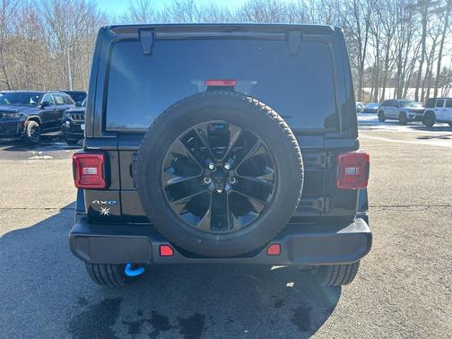 2022 Jeep Wrangler Unlimited 4xe Sahara