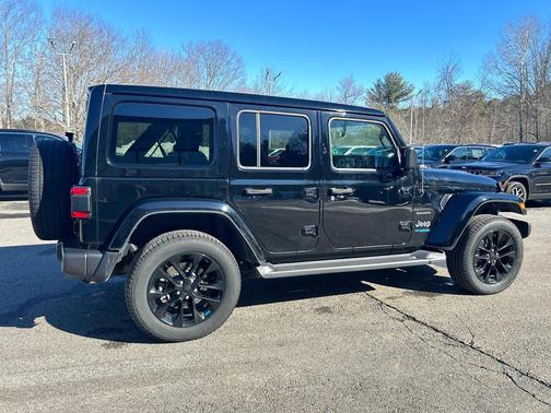 2022 Jeep Wrangler Unlimited 4xe Sahara