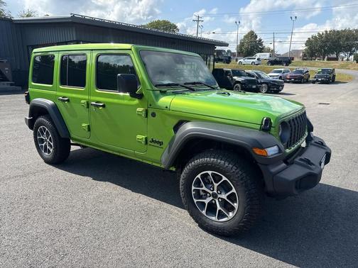 2025 Jeep Wrangler Sport S