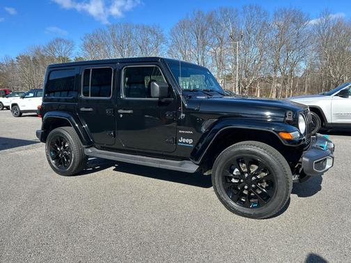 Black Clearcoat 2023 Jeep Wrangler 4xe Sahara