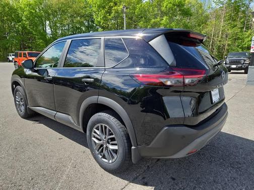 Super Black 2023 Nissan Rogue S