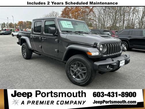 Granite Crystal Metallic Clearcoat 2026 Jeep Gladiator Sport S