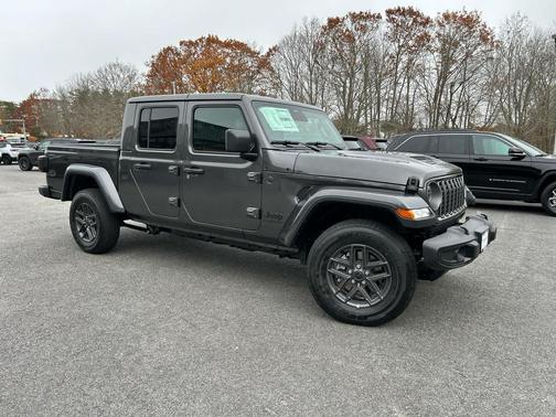2026 Jeep Gladiator Sport S