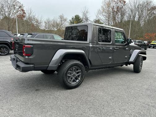 2026 Jeep Gladiator Sport S