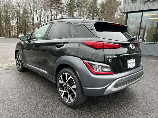 2022 Hyundai KONA Limited