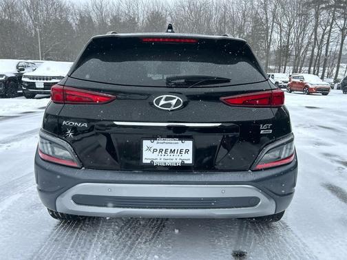 2022 Hyundai KONA Limited