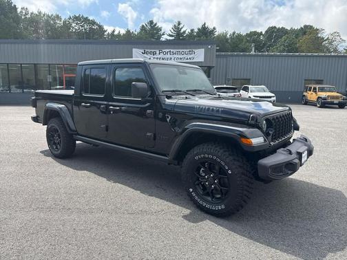 2025 Jeep Gladiator Willys