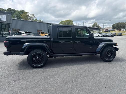 2025 Jeep Gladiator Willys