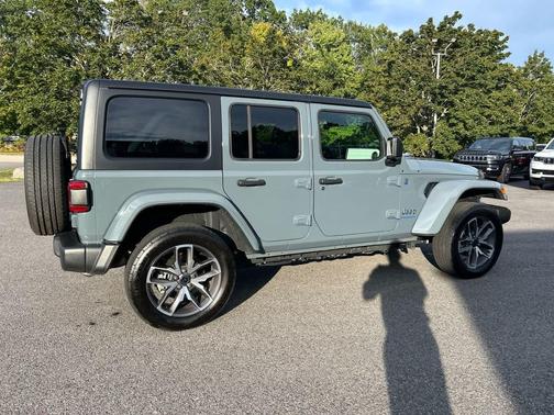 2024 Jeep Wrangler 4xe Sport S