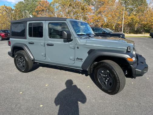 2026 Jeep Wrangler Sport
