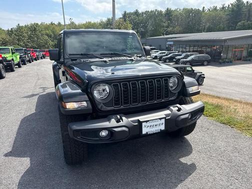 2025 Jeep Gladiator Nighthawk