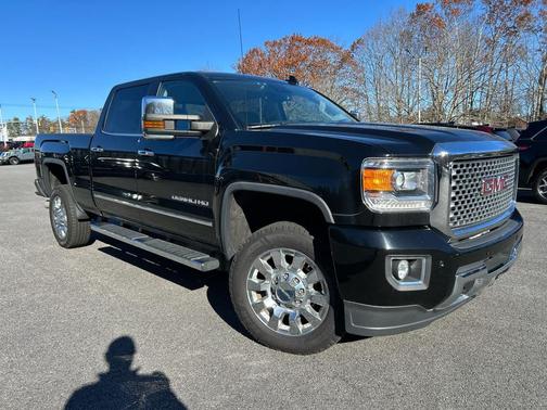 2016 GMC Sierra 2500 Denali