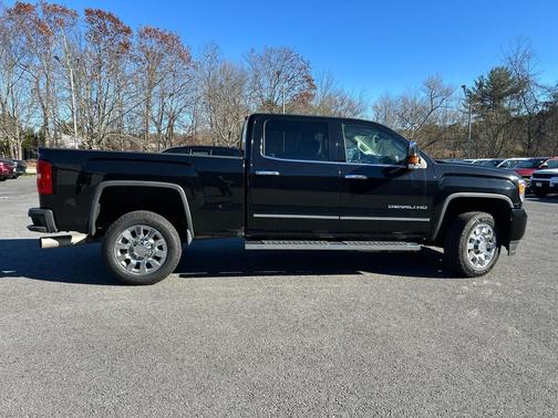 2016 GMC Sierra 2500 Denali