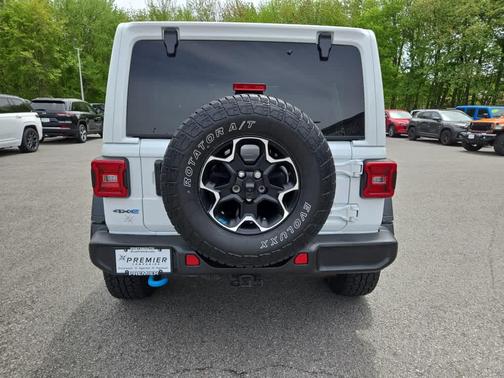 Bright White Clearcoat 2023 Jeep Wrangler 4xe Rubicon