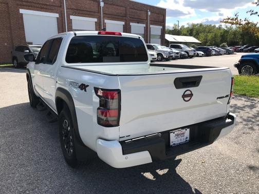 2024 Nissan Frontier PRO-4X