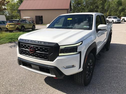 2024 Nissan Frontier PRO-4X