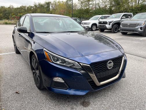 2021 Nissan Altima 2.5 SR