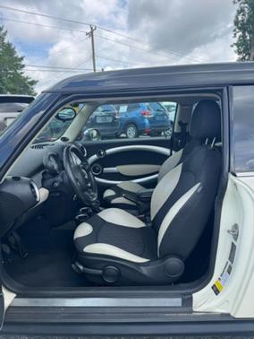 Tan 2013 MINI Clubman Clubman