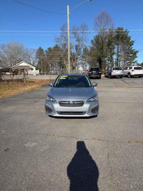 2019 Subaru Impreza 2.0i Premium