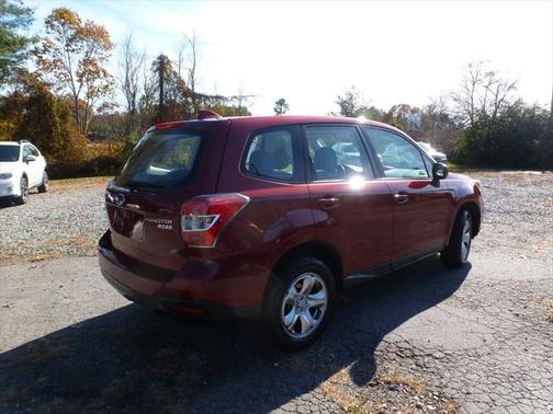 2016 Subaru Forester 2.5i