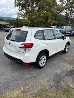 2022 Subaru Forester Base