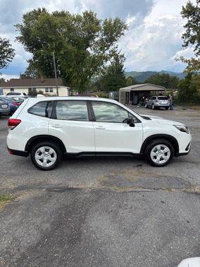 2022 Subaru Forester Base