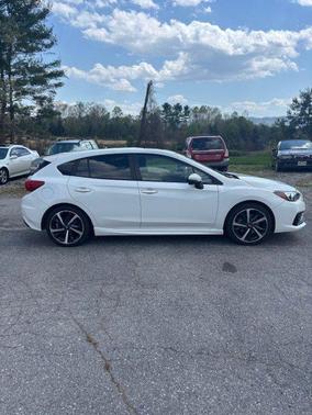 2022 Subaru Impreza 2.0i Sport