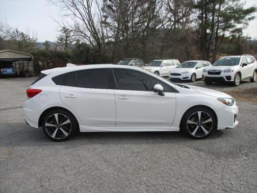 2019 Subaru Impreza 2.0i Sport