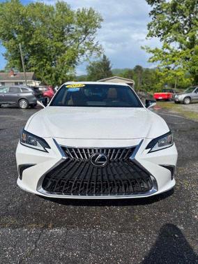 2022 Lexus ES 350 Base