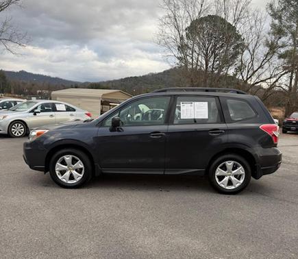 2016 Subaru Forester 2.5i