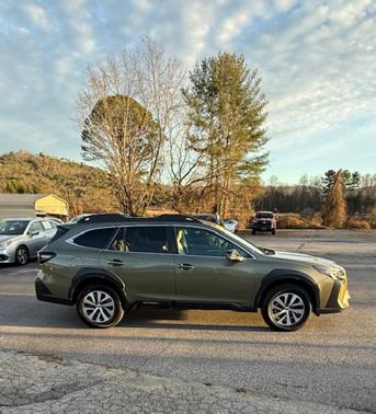 2023 Subaru Outback Premium