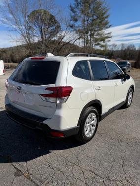 2019 Subaru Forester Base