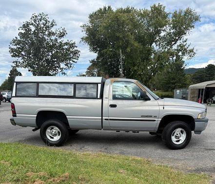 2001 Dodge Ram 1500 SLT